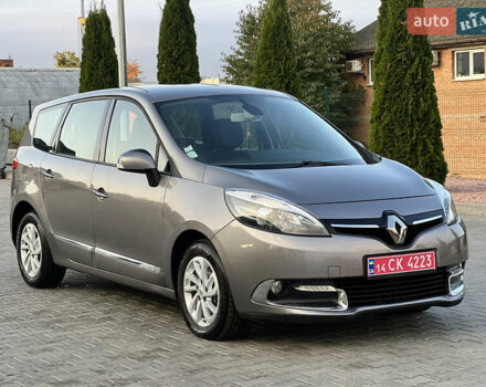 Сірий Рено Гранд Сценік, об'ємом двигуна 1.5 л та пробігом 210 тис. км за 10000 $, фото 24 на Automoto.ua