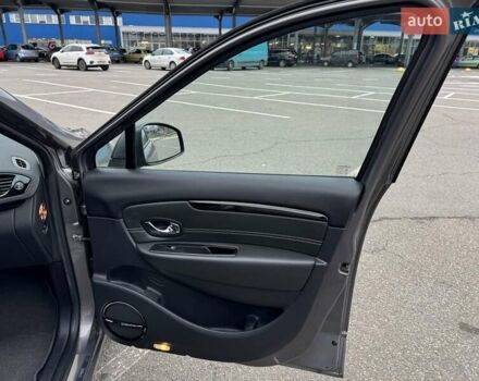 Сірий Рено Гранд Сценік, об'ємом двигуна 1.5 л та пробігом 168 тис. км за 10950 $, фото 24 на Automoto.ua