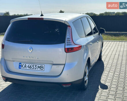 Серый Рено Гранд Сценик, объемом двигателя 1.46 л и пробегом 250 тыс. км за 8000 $, фото 2 на Automoto.ua