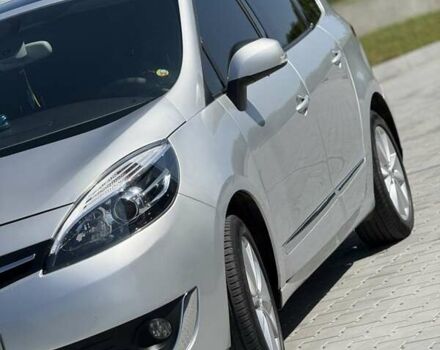 Серый Рено Гранд Сценик, объемом двигателя 1.6 л и пробегом 260 тыс. км за 9300 $, фото 7 на Automoto.ua