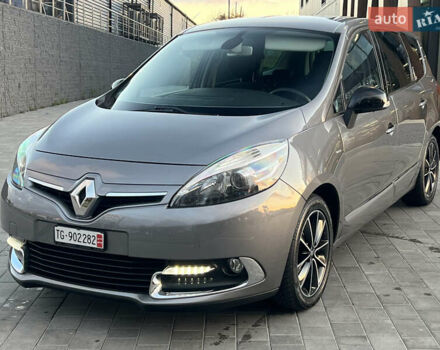 Серый Рено Гранд Сценик, объемом двигателя 0 л и пробегом 207 тыс. км за 10999 $, фото 18 на Automoto.ua