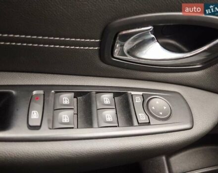 Серый Рено Гранд Сценик, объемом двигателя 1.5 л и пробегом 219 тыс. км за 10400 $, фото 29 на Automoto.ua