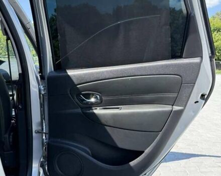 Серый Рено Гранд Сценик, объемом двигателя 1.6 л и пробегом 260 тыс. км за 9300 $, фото 27 на Automoto.ua