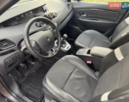 Сірий Рено Гранд Сценік, об'ємом двигуна 1.5 л та пробігом 274 тис. км за 8500 $, фото 4 на Automoto.ua
