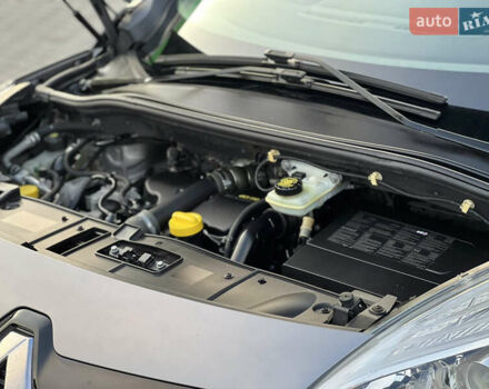 Сірий Рено Гранд Сценік, об'ємом двигуна 1.5 л та пробігом 210 тис. км за 10000 $, фото 50 на Automoto.ua