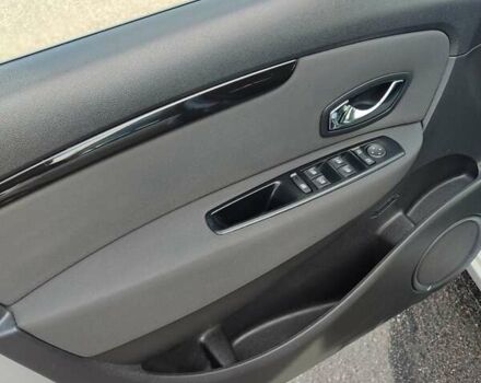 Рено Гранд Сценик 2013 в Черкассах на Automoto.ua Серый Рено Гранд Сценик, объемом двигателя 1.5 л и пробегом 254 тыс. км за 8650 $, фото 17 на Automoto.ua