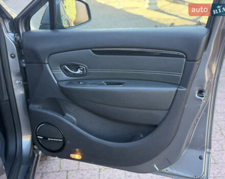 Рено Гранд Сценик 2013 в Стрые на Automoto.ua Серый Рено Гранд Сценик, объемом двигателя 1.6 л и пробегом 229 тыс. км за 9750 $, фото 56 на Automoto.ua