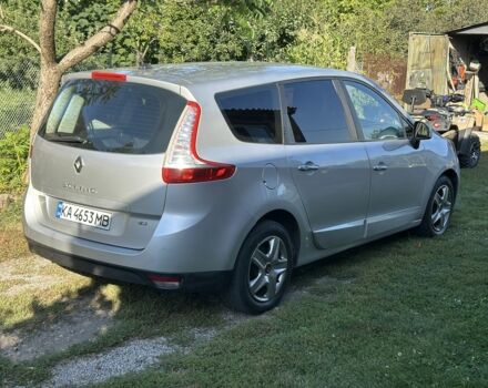 Сірий Рено Гранд Сценік, об'ємом двигуна 1.5 л та пробігом 280 тис. км за 8800 $, фото 3 на Automoto.ua