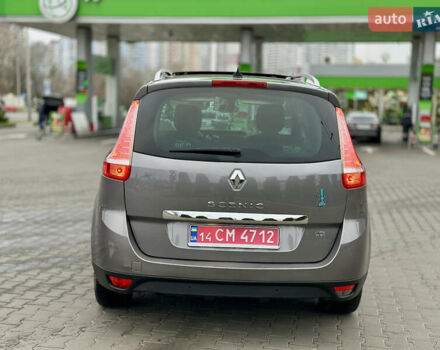 Сірий Рено Гранд Сценік, об'ємом двигуна 1.5 л та пробігом 225 тис. км за 10899 $, фото 7 на Automoto.ua