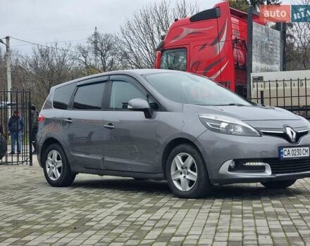 Сірий Рено Гранд Сценік, об'ємом двигуна 1.46 л та пробігом 217 тис. км за 8500 $, фото 12 на Automoto.ua