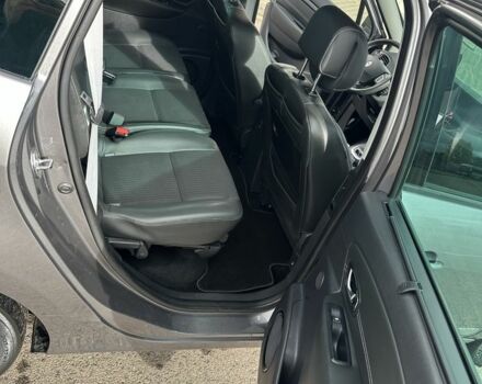 Сірий Рено Гранд Сценік, об'ємом двигуна 1.6 л та пробігом 222 тис. км за 8900 $, фото 13 на Automoto.ua