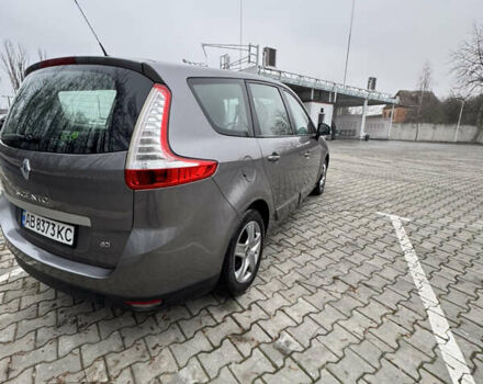 Сірий Рено Гранд Сценік, об'ємом двигуна 1.6 л та пробігом 251 тис. км за 9300 $, фото 9 на Automoto.ua