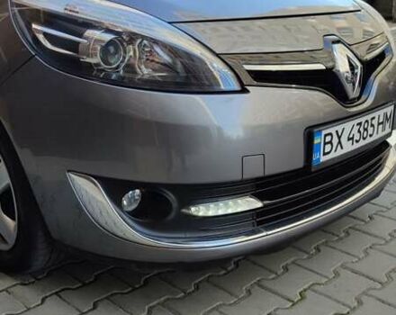 Серый Рено Гранд Сценик, объемом двигателя 1.5 л и пробегом 210 тыс. км за 9650 $, фото 7 на Automoto.ua