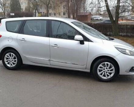 Серый Рено Гранд Сценик, объемом двигателя 1.46 л и пробегом 223 тыс. км за 11199 $, фото 46 на Automoto.ua