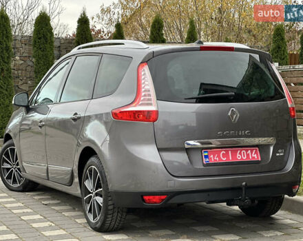 Серый Рено Гранд Сценик, объемом двигателя 1.6 л и пробегом 229 тыс. км за 10650 $, фото 3 на Automoto.ua