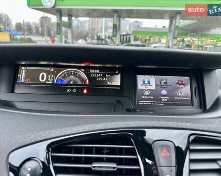 Сірий Рено Гранд Сценік, об'ємом двигуна 1.5 л та пробігом 225 тис. км за 10899 $, фото 38 на Automoto.ua