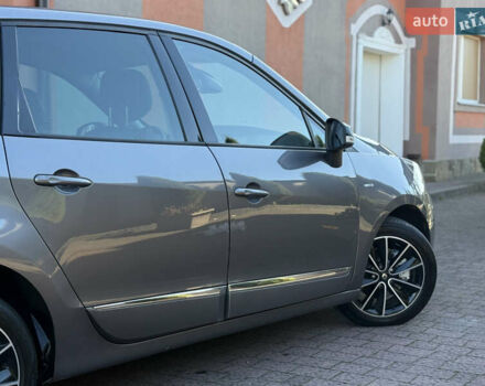 Рено Гранд Сценик 2013 в Стрые на Automoto.ua Серый Рено Гранд Сценик, объемом двигателя 1.6 л и пробегом 229 тыс. км за 9750 $, фото 77 на Automoto.ua