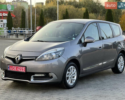 Сірий Рено Гранд Сценік, об'ємом двигуна 1.5 л та пробігом 210 тис. км за 10000 $, фото 19 на Automoto.ua