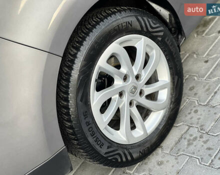 Сірий Рено Гранд Сценік, об'ємом двигуна 1.5 л та пробігом 210 тис. км за 10000 $, фото 42 на Automoto.ua