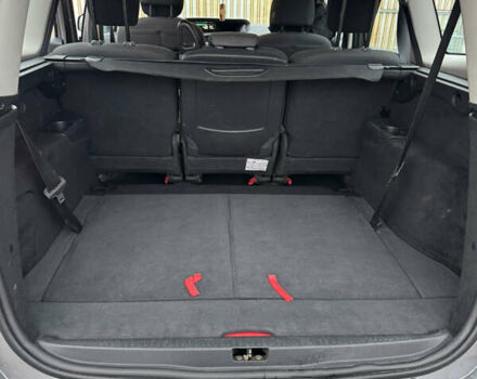 Сірий Рено Гранд Сценік, об'ємом двигуна 1.6 л та пробігом 251 тис. км за 9300 $, фото 26 на Automoto.ua