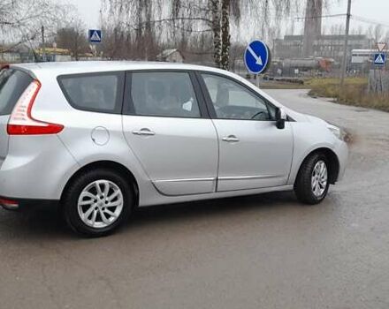 Серый Рено Гранд Сценик, объемом двигателя 1.46 л и пробегом 223 тыс. км за 11199 $, фото 1 на Automoto.ua