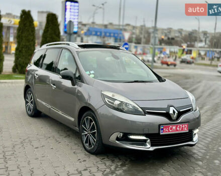 Сірий Рено Гранд Сценік, об'ємом двигуна 1.5 л та пробігом 225 тис. км за 10899 $, фото 22 на Automoto.ua