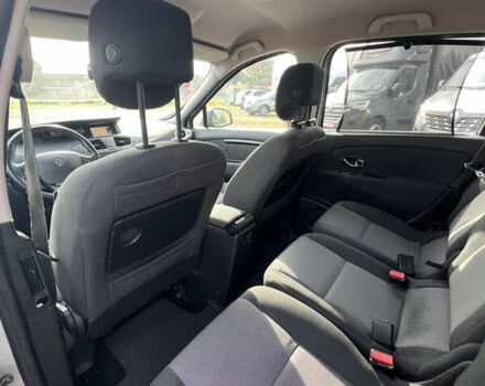 Серый Рено Гранд Сценик, объемом двигателя 1.6 л и пробегом 212 тыс. км за 8778 $, фото 37 на Automoto.ua