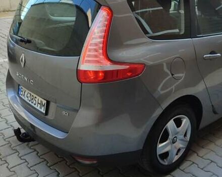 Серый Рено Гранд Сценик, объемом двигателя 1.5 л и пробегом 210 тыс. км за 9650 $, фото 17 на Automoto.ua
