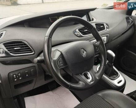 Серый Рено Гранд Сценик, объемом двигателя 1.5 л и пробегом 219 тыс. км за 10400 $, фото 27 на Automoto.ua