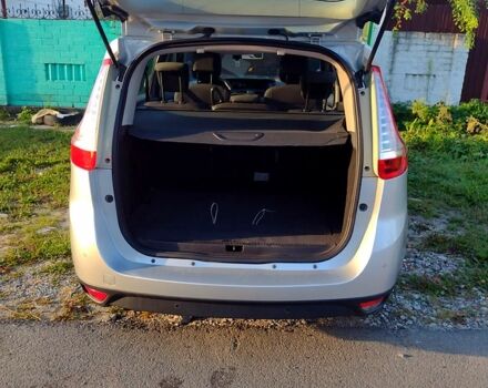 Серый Рено Гранд Сценик, объемом двигателя 1.5 л и пробегом 220 тыс. км за 9000 $, фото 6 на Automoto.ua