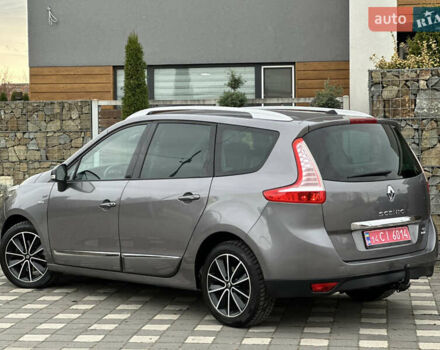 Серый Рено Гранд Сценик, объемом двигателя 1.6 л и пробегом 229 тыс. км за 10650 $, фото 32 на Automoto.ua