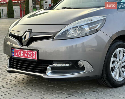 Сірий Рено Гранд Сценік, об'ємом двигуна 1.5 л та пробігом 210 тис. км за 10000 $, фото 49 на Automoto.ua