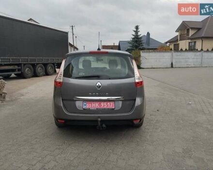Серый Рено Гранд Сценик, объемом двигателя 1.5 л и пробегом 219 тыс. км за 10400 $, фото 9 на Automoto.ua