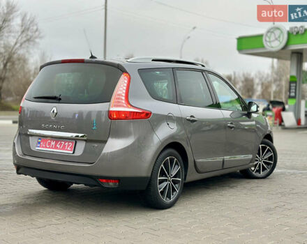Сірий Рено Гранд Сценік, об'ємом двигуна 1.5 л та пробігом 225 тис. км за 10899 $, фото 8 на Automoto.ua