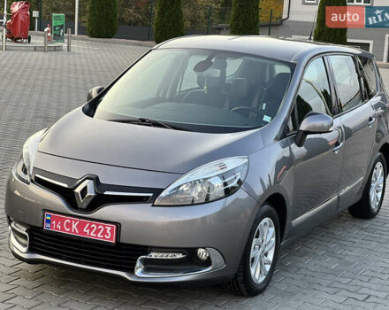 Сірий Рено Гранд Сценік, об'ємом двигуна 1.5 л та пробігом 210 тис. км за 10000 $, фото 30 на Automoto.ua
