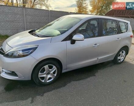 Рено Гранд Сценик 2013 в Черкассах на Automoto.ua Серый Рено Гранд Сценик, объемом двигателя 1.5 л и пробегом 254 тыс. км за 8650 $, фото 2 на Automoto.ua