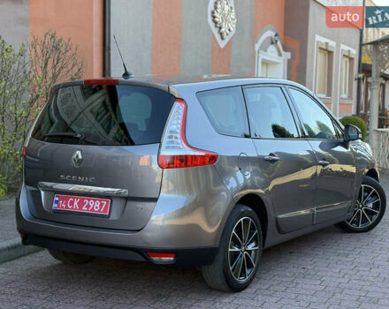 Рено Гранд Сценик 2013 в Стрые на Automoto.ua Серый Рено Гранд Сценик, объемом двигателя 1.6 л и пробегом 229 тыс. км за 9750 $, фото 75 на Automoto.ua