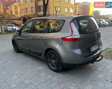 Серый Рено Гранд Сценик, объемом двигателя 1.5 л и пробегом 220 тыс. км за 8500 $, фото 2 на Automoto.ua