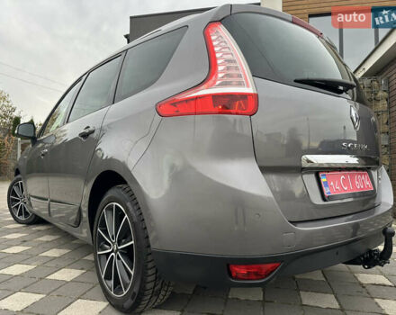 Серый Рено Гранд Сценик, объемом двигателя 1.6 л и пробегом 229 тыс. км за 10650 $, фото 37 на Automoto.ua