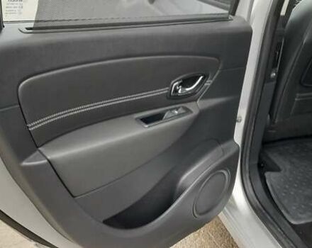 Серый Рено Гранд Сценик, объемом двигателя 1.46 л и пробегом 223 тыс. км за 11199 $, фото 14 на Automoto.ua