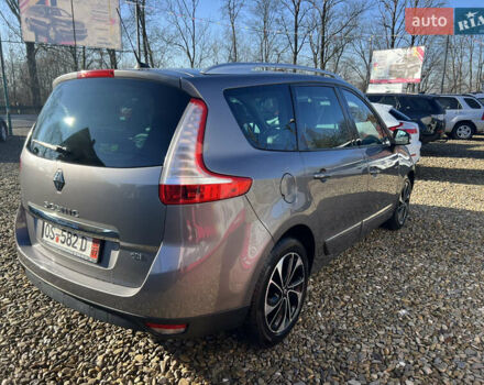 Серый Рено Гранд Сценик, объемом двигателя 1.6 л и пробегом 220 тыс. км за 9299 $, фото 8 на Automoto.ua