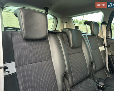 Серый Рено Гранд Сценик, объемом двигателя 1.6 л и пробегом 229 тыс. км за 10650 $, фото 86 на Automoto.ua