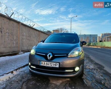 Серый Рено Гранд Сценик, объемом двигателя 1.6 л и пробегом 150 тыс. км за 10000 $, фото 9 на Automoto.ua