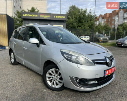 Серый Рено Гранд Сценик, объемом двигателя 1.6 л и пробегом 212 тыс. км за 8778 $, фото 1 на Automoto.ua