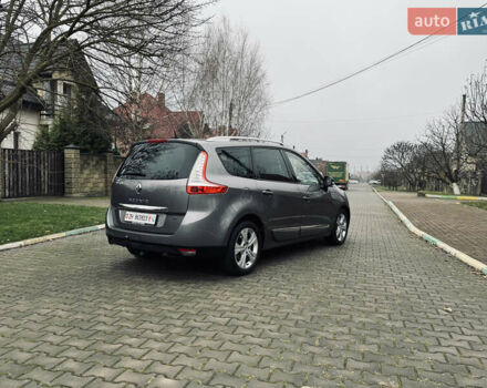 Сірий Рено Гранд Сценік, об'ємом двигуна 1.6 л та пробігом 280 тис. км за 9400 $, фото 15 на Automoto.ua