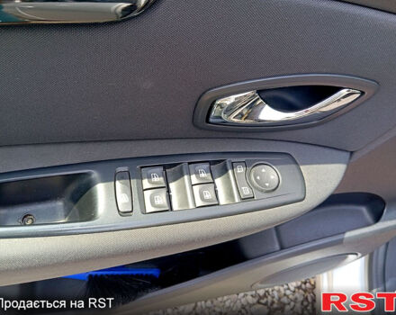 Серый Рено Гранд Сценик, объемом двигателя 1.5 л и пробегом 175 тыс. км за 9000 $, фото 9 на Automoto.ua