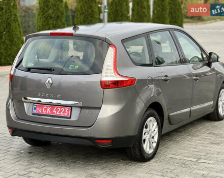 Сірий Рено Гранд Сценік, об'ємом двигуна 1.5 л та пробігом 210 тис. км за 10000 $, фото 3 на Automoto.ua