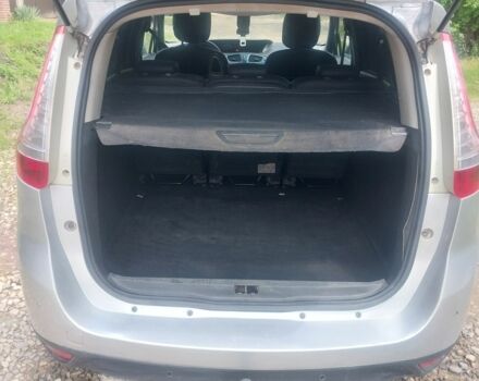 Сірий Рено Гранд Сценік, об'ємом двигуна 1.5 л та пробігом 278 тис. км за 7000 $, фото 4 на Automoto.ua