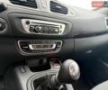 Серый Рено Гранд Сценик, объемом двигателя 1.5 л и пробегом 270 тыс. км за 7999 $, фото 25 на Automoto.ua