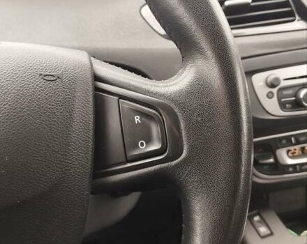 Серый Рено Гранд Сценик, объемом двигателя 1.5 л и пробегом 219 тыс. км за 9900 $, фото 31 на Automoto.ua